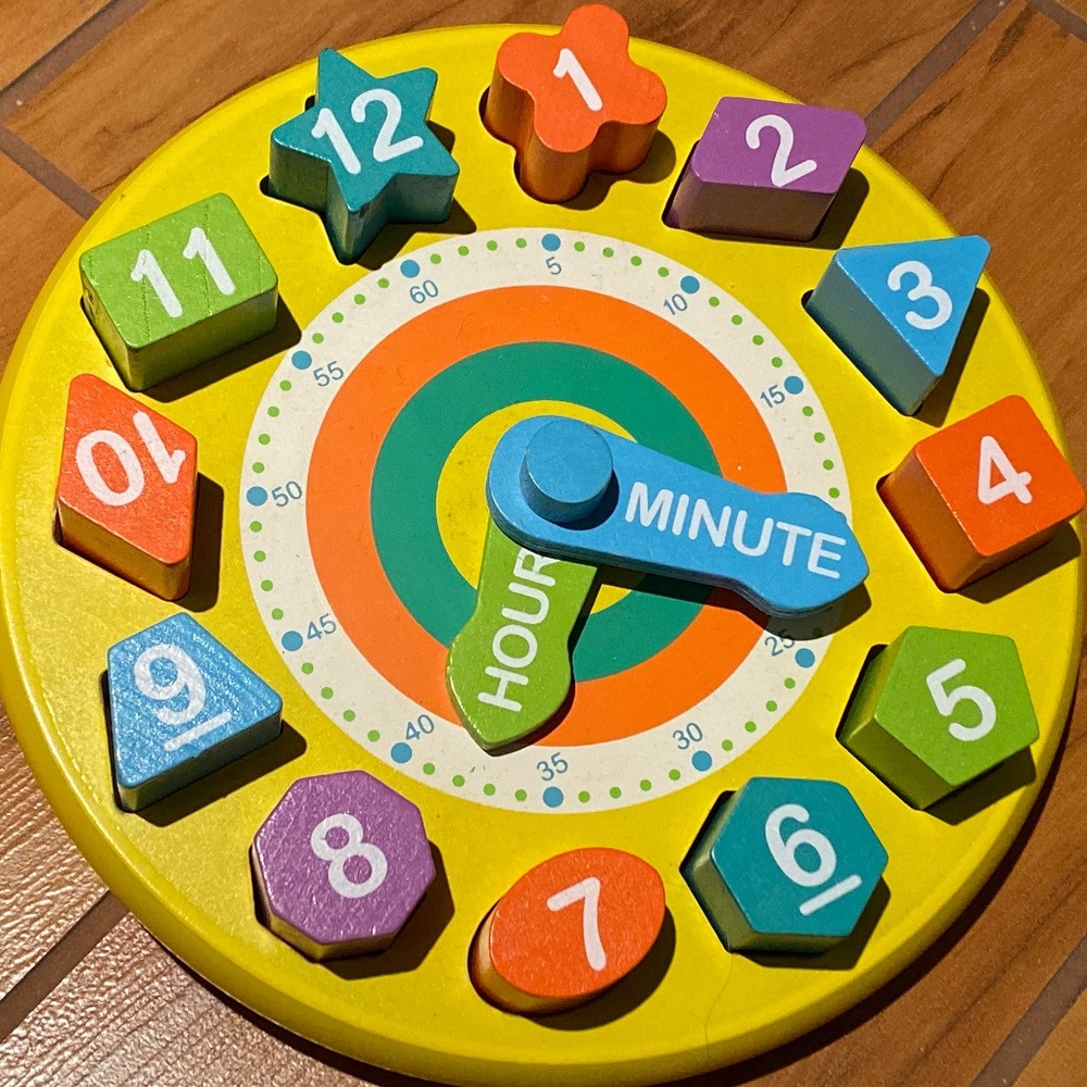 SOLD - Melissa and Doug Wooden Shape Sorting Clock